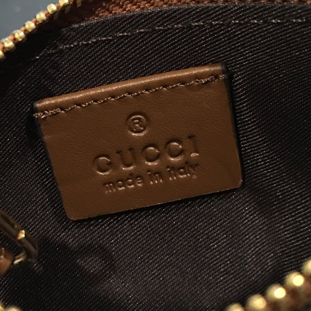 GUCCI SUPREME KEY CASE - Picture 7 of 9